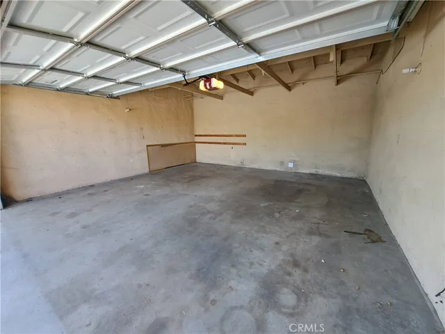 $380,000 | 7474 Acoma Trail, Yucca Valley, CA 92284