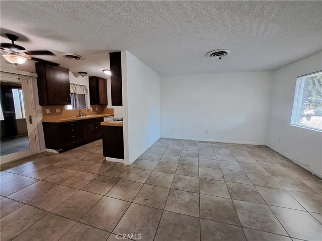 $380,000 | 7474 Acoma Trail, Yucca Valley, CA 92284