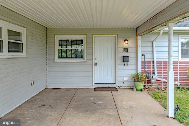 $2,700 | 9 Bloomfield Lane, Willingboro, NJ 08046