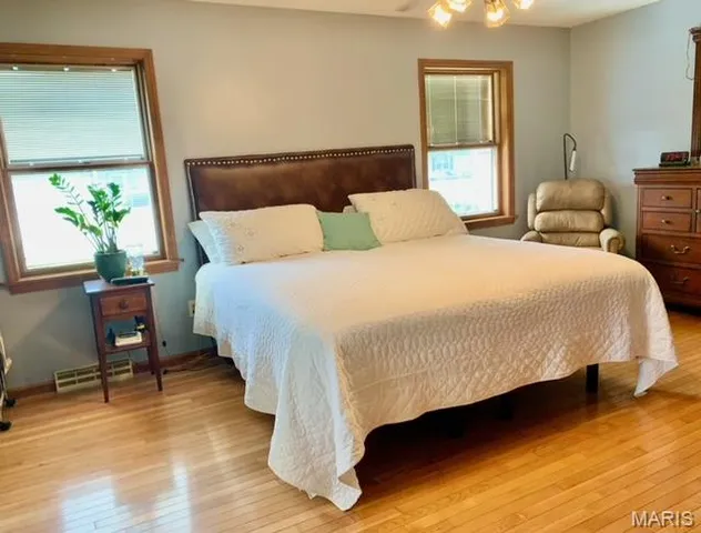 $365,000 | 922 Park Street, Monroe City, MO 63456