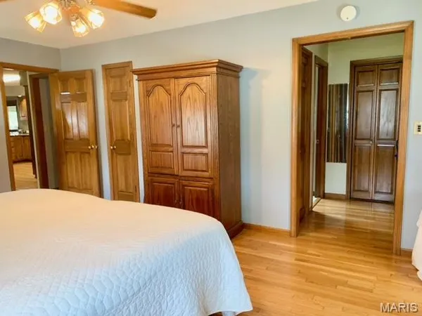 $365,000 | 922 Park Street, Monroe City, MO 63456