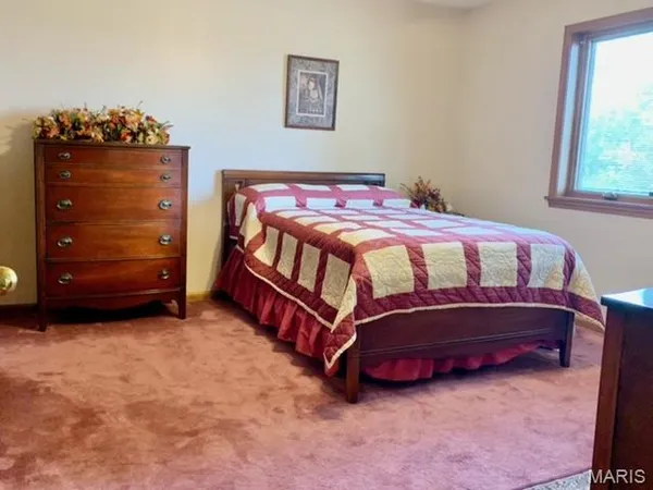 $365,000 | 922 Park Street, Monroe City, MO 63456