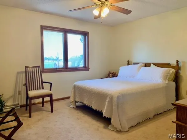 $365,000 | 922 Park Street, Monroe City, MO 63456