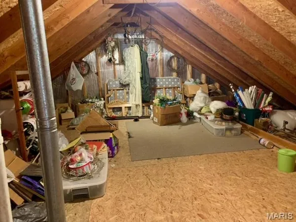 $365,000 | 922 Park Street, Monroe City, MO 63456