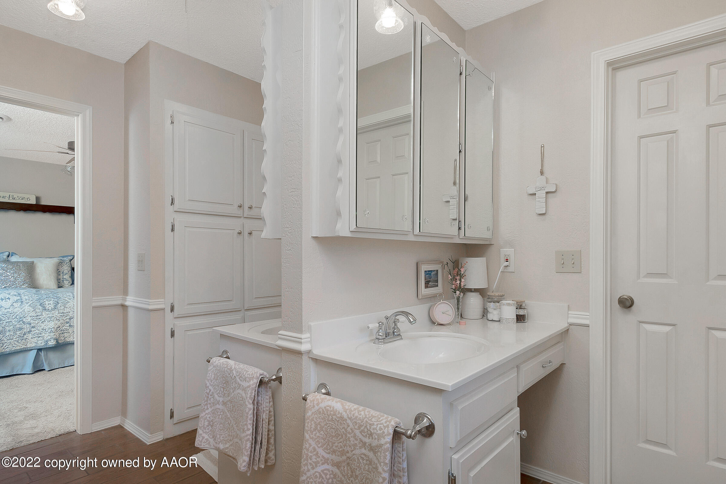 5103 While A Way Road Amarillo, TX 79109 - Photo 20 of 34 020_Master Bathroom 2