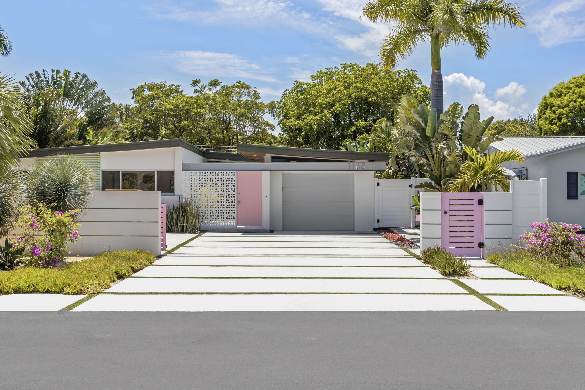 1165 Northeast 2nd Terrace Boca Raton, FL 33432 - Photo 4 of 71 1-web-or-mls-ET6A5201 (2)
