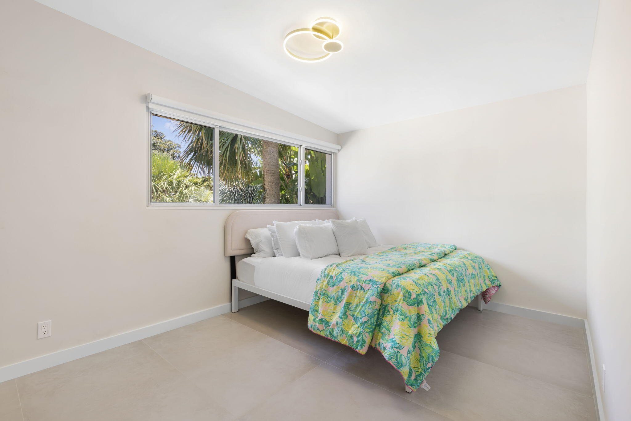 1165 Northeast 2nd Terrace Boca Raton, FL 33432 - Photo 54 of 71 32-web-or-mls-ET6A4961