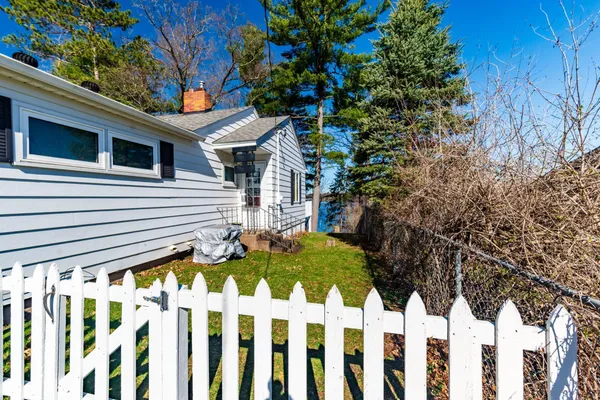 $450,000 | 19490 53rd Avenue, Chippewa Falls, WI 54729