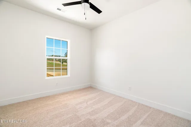 $439,000 | 161 Mill Creek Drive, Loudon, TN 37774