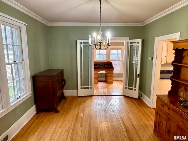 $119,000 | 1305 West Lafayette Avenue, Jacksonville, IL 62650