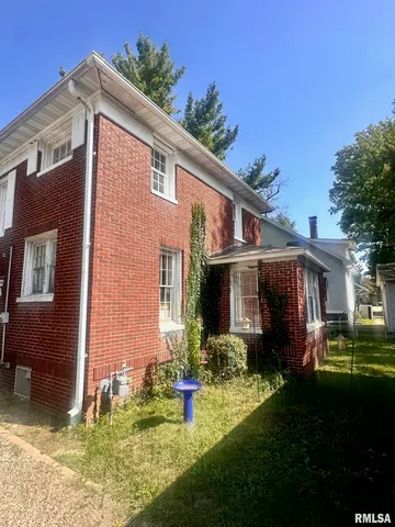 $119,000 | 1305 West Lafayette Avenue, Jacksonville, IL 62650