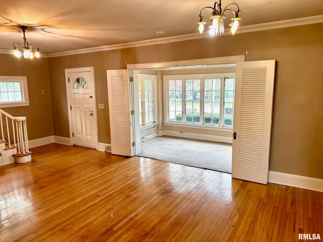 $119,000 | 1305 West Lafayette Avenue, Jacksonville, IL 62650