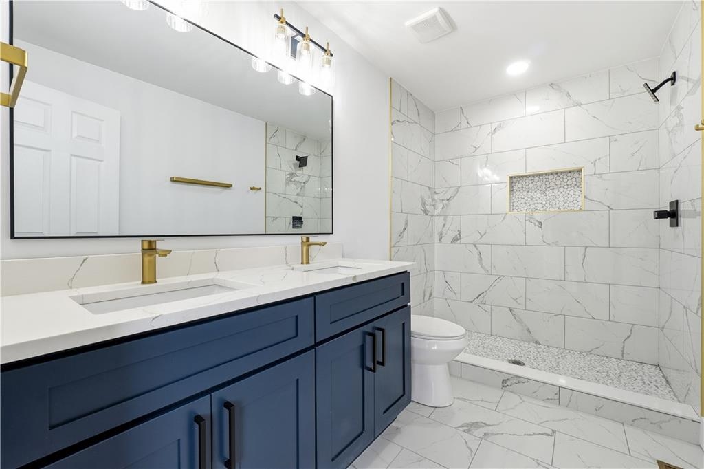 6677 Fielder Road Rex, GA 30273 - Photo 14 of 25