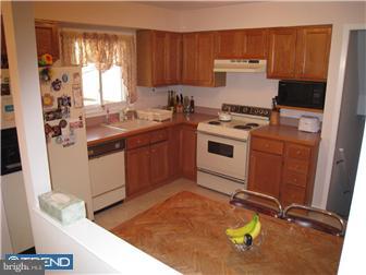 49 Winding Way Road Stratford, NJ 08084 - Photo 5 of 12