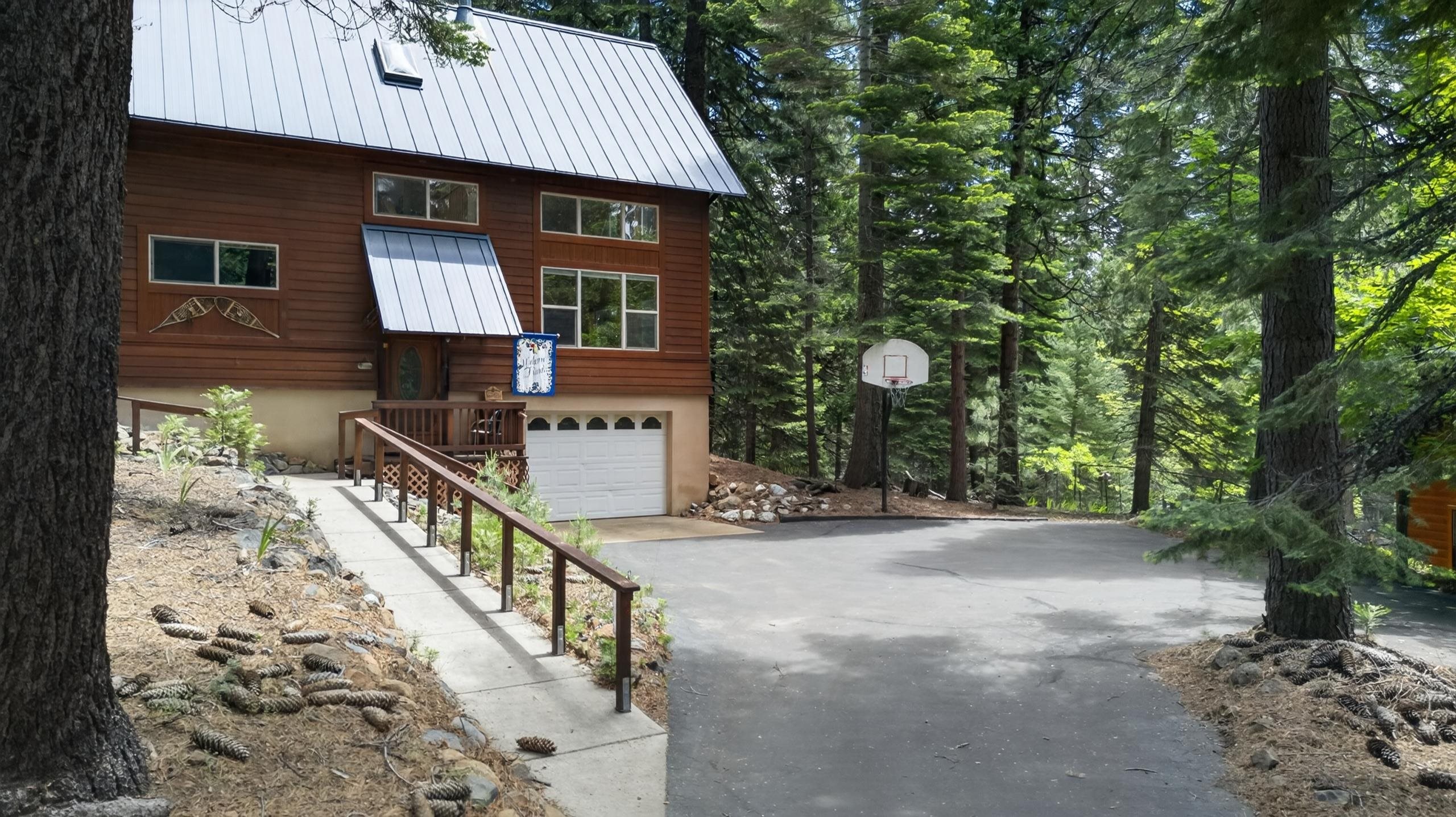 808 Lake Ridge Road, Unit 2 Lake Almanor, CA 96137 - Photo 40 of 50