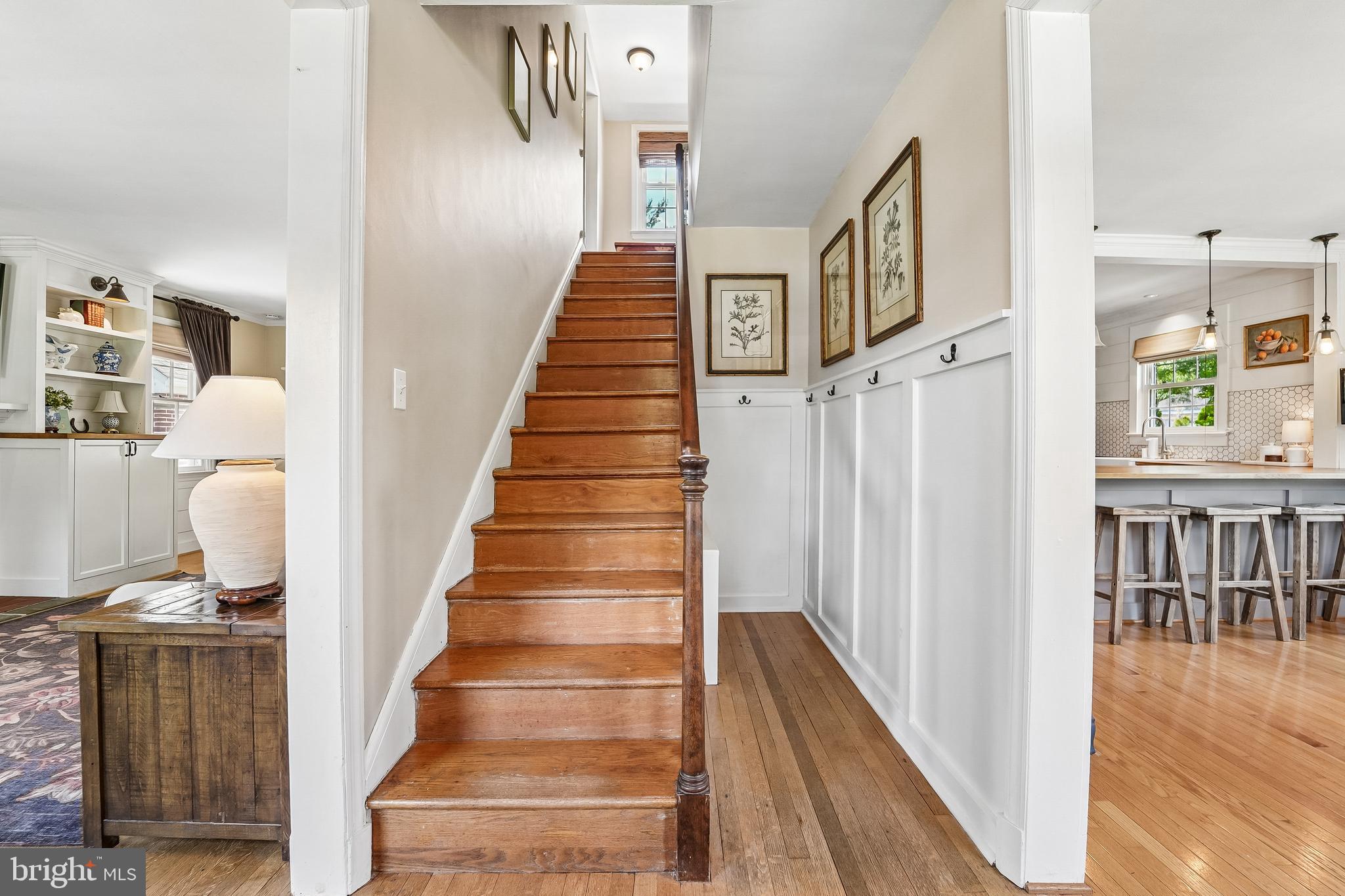 743 Monkton Road Monkton, MD 21111 - Photo 6 of 54 Cobby for coats