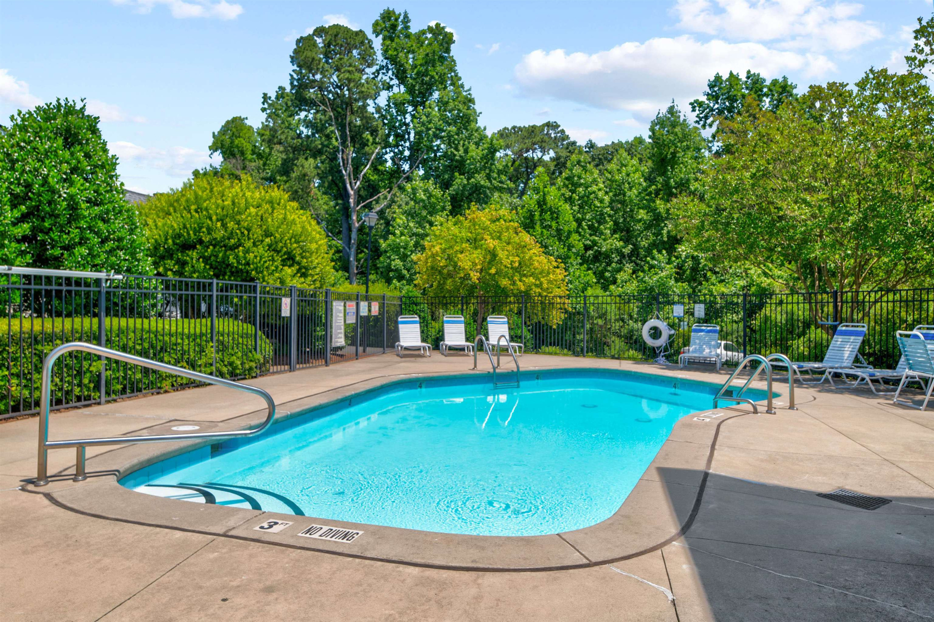 7736 ACC Boulevard Raleigh, NC 27617 - Photo 37 of 37 Community Pool