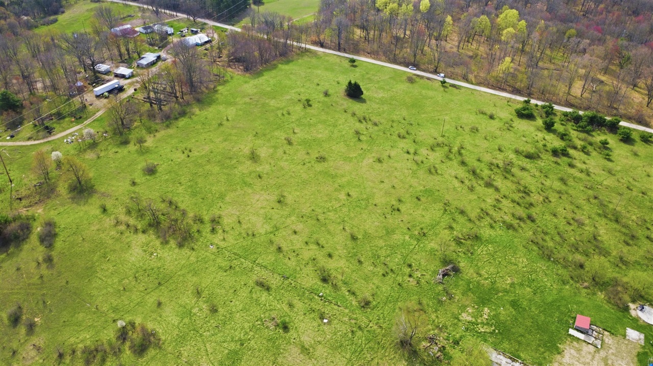 12 12 Mile Road Lakeview, MI 48850 - Photo 6 of 6