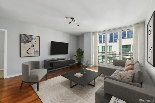 $999,000 | 555 4th Street, Unit 902, San Francisco, CA 94107