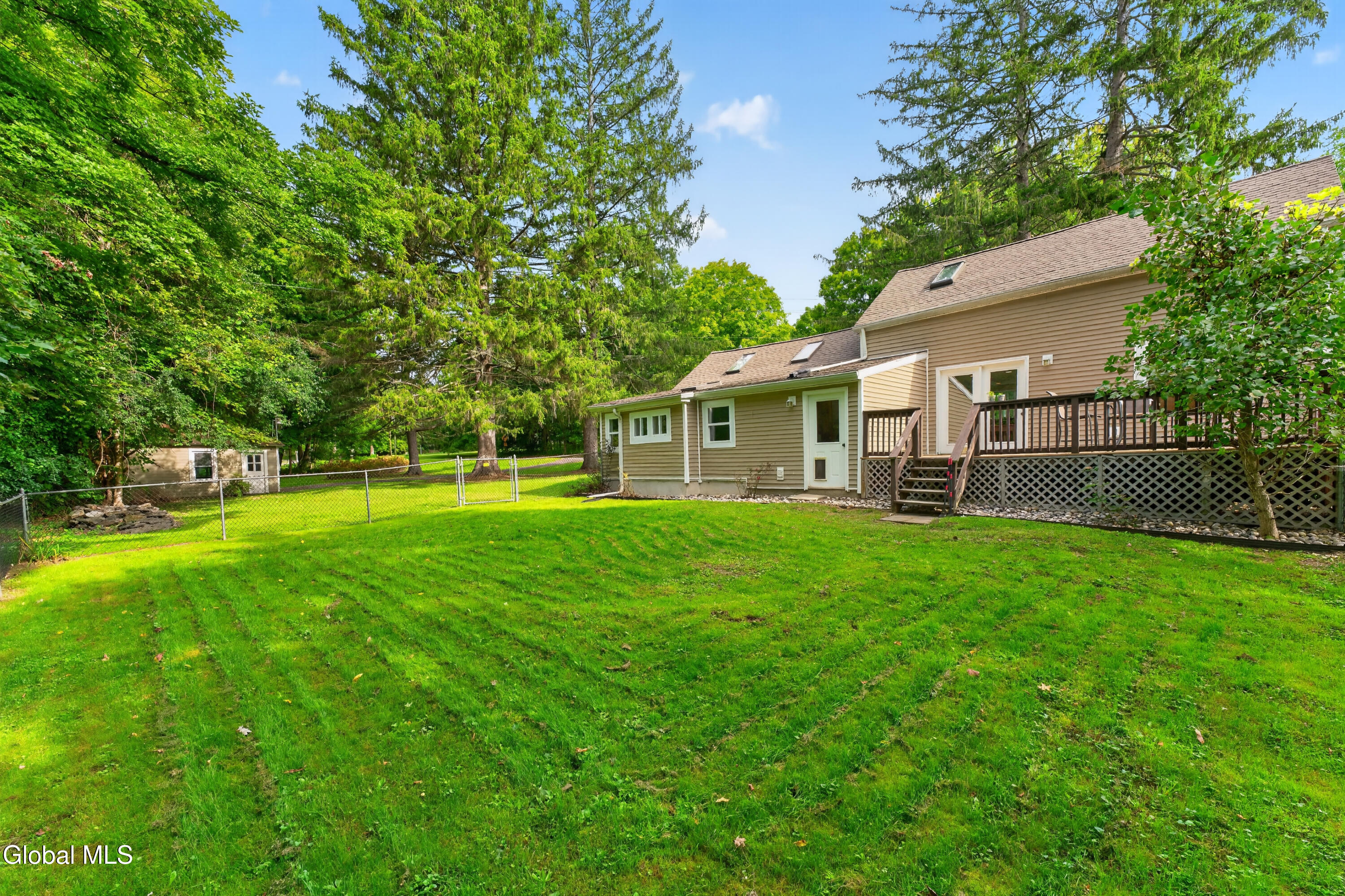 600 Riverview Road Rexford, NY 12148 - Photo 32 of 43 Yard 4