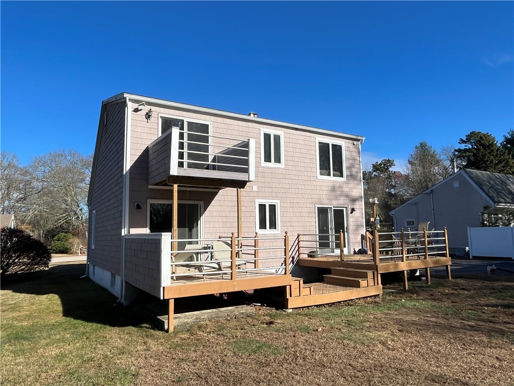 83 Old Post Road Westerly, RI 02891 - Photo 13 of 28