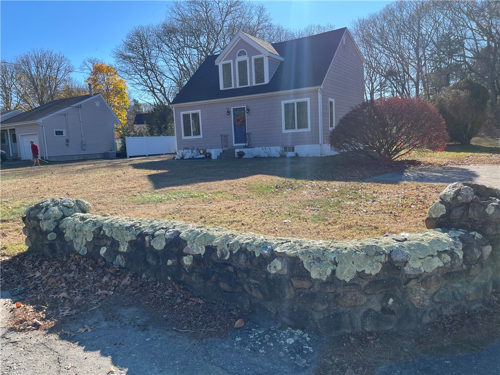 83 Old Post Road Westerly, RI 02891 - Photo 16 of 28