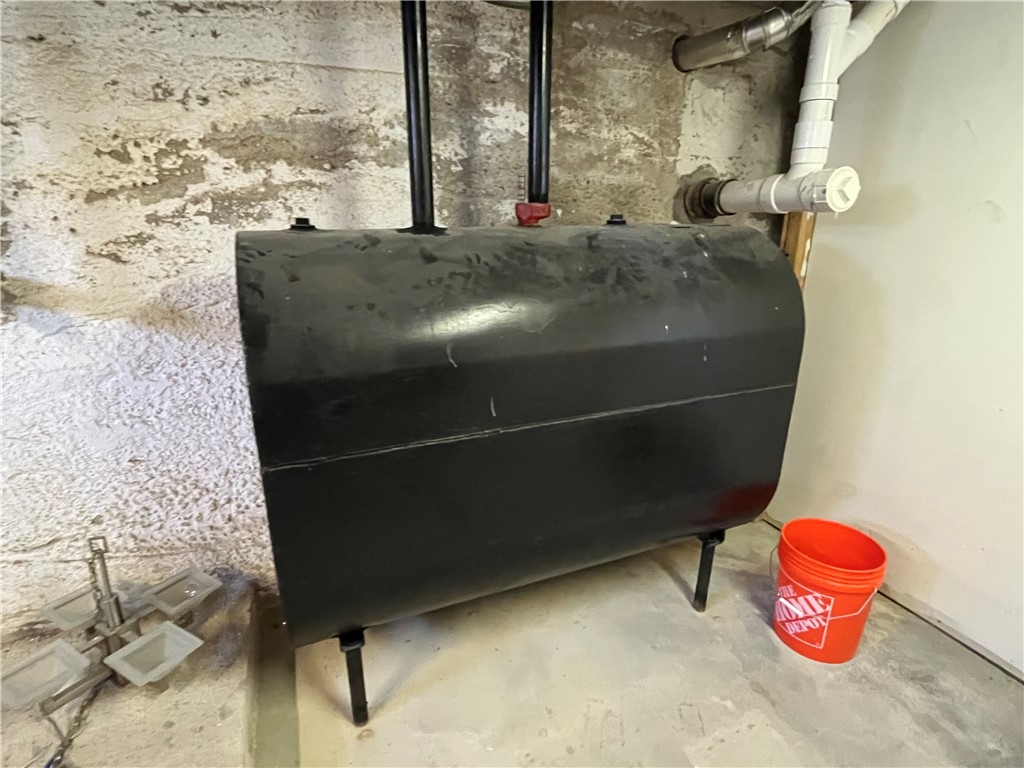 83 Old Post Road Westerly, RI 02891 - Photo 25 of 28