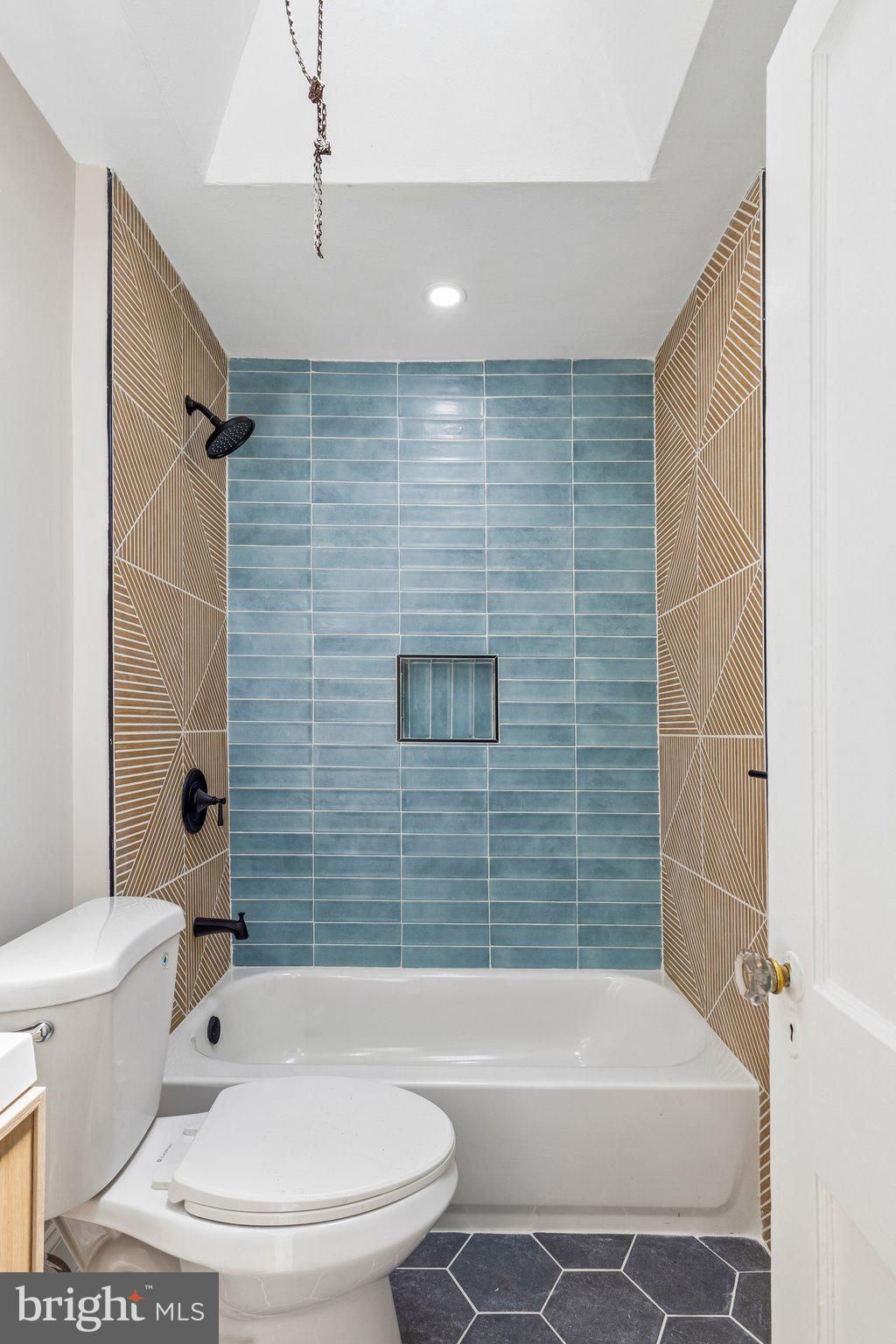 7837 Provident Street Philadelphia, PA 19150 - Photo 17 of 27 Bathroom - 2nd Fl