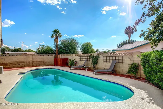 $633,333 | 8126 North 16th Drive, Phoenix, AZ 85021