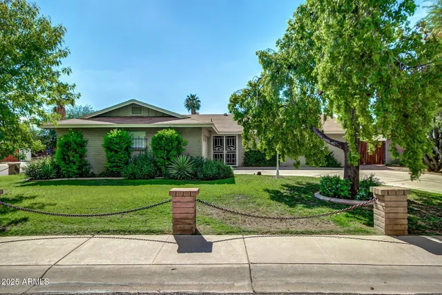 $633,333 | 8126 North 16th Drive, Phoenix, AZ 85021