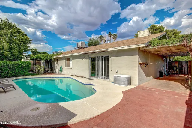 $633,333 | 8126 North 16th Drive, Phoenix, AZ 85021