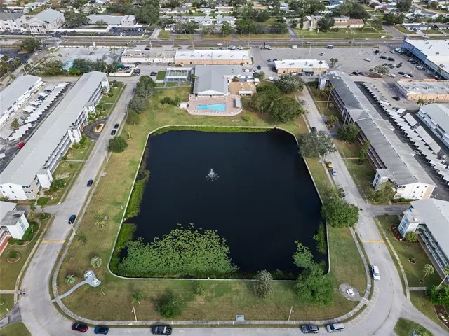 $1,200 | 5855 18th Street North, Unit 11, St. Petersburg, FL 33714