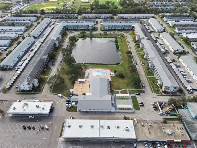 $1,200 | 5855 18th Street North, Unit 11, St. Petersburg, FL 33714