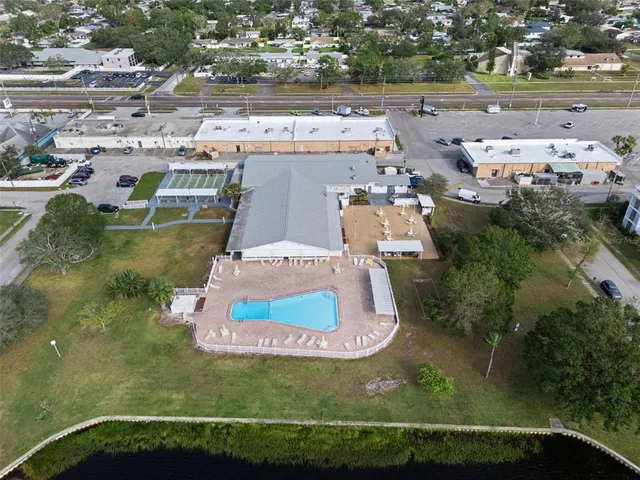 $1,200 | 5855 18th Street North, Unit 11, St. Petersburg, FL 33714