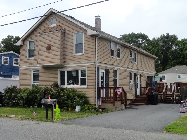 44 Milton Road Warwick, RI 02888 - Photo 1 of 21 Gallery Image 1