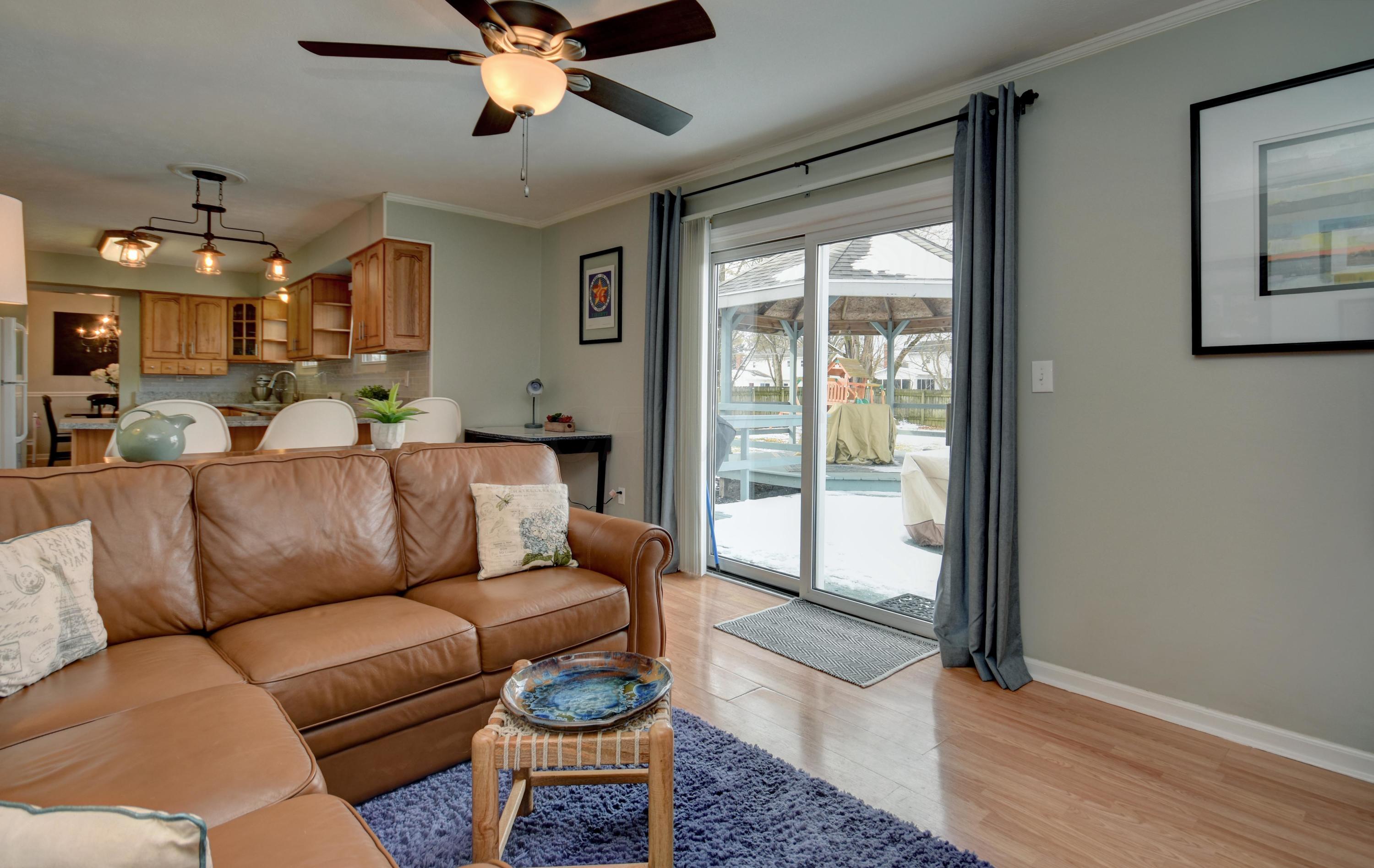 1371 Spindler Road Columbus, OH 43228 - Photo 15 of 32 Gallery Image 15