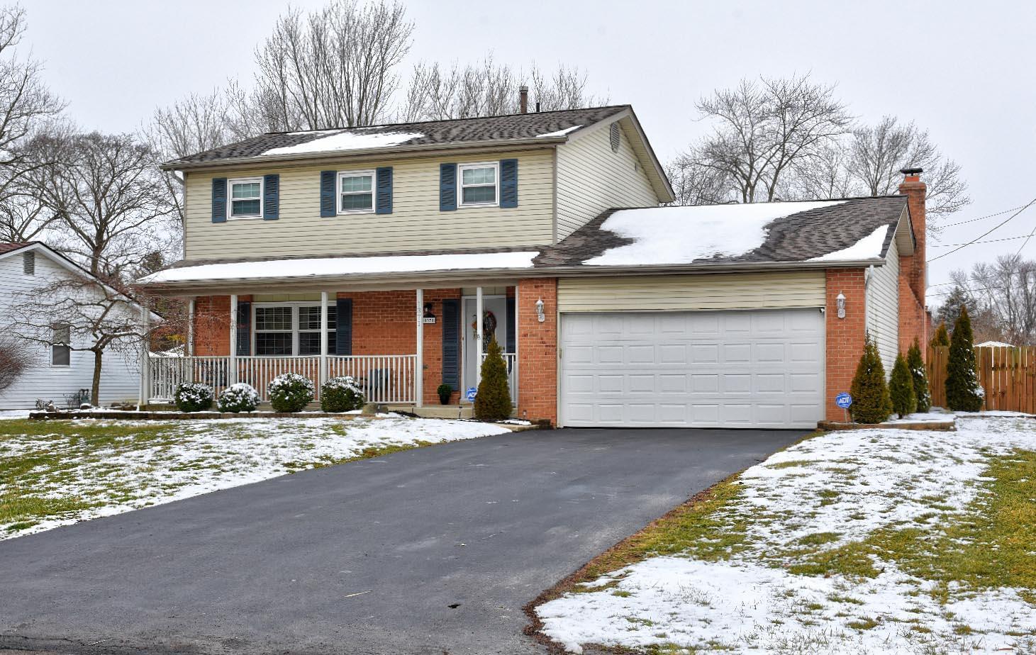 1371 Spindler Road Columbus, OH 43228 - Photo 2 of 32 Gallery Image 2