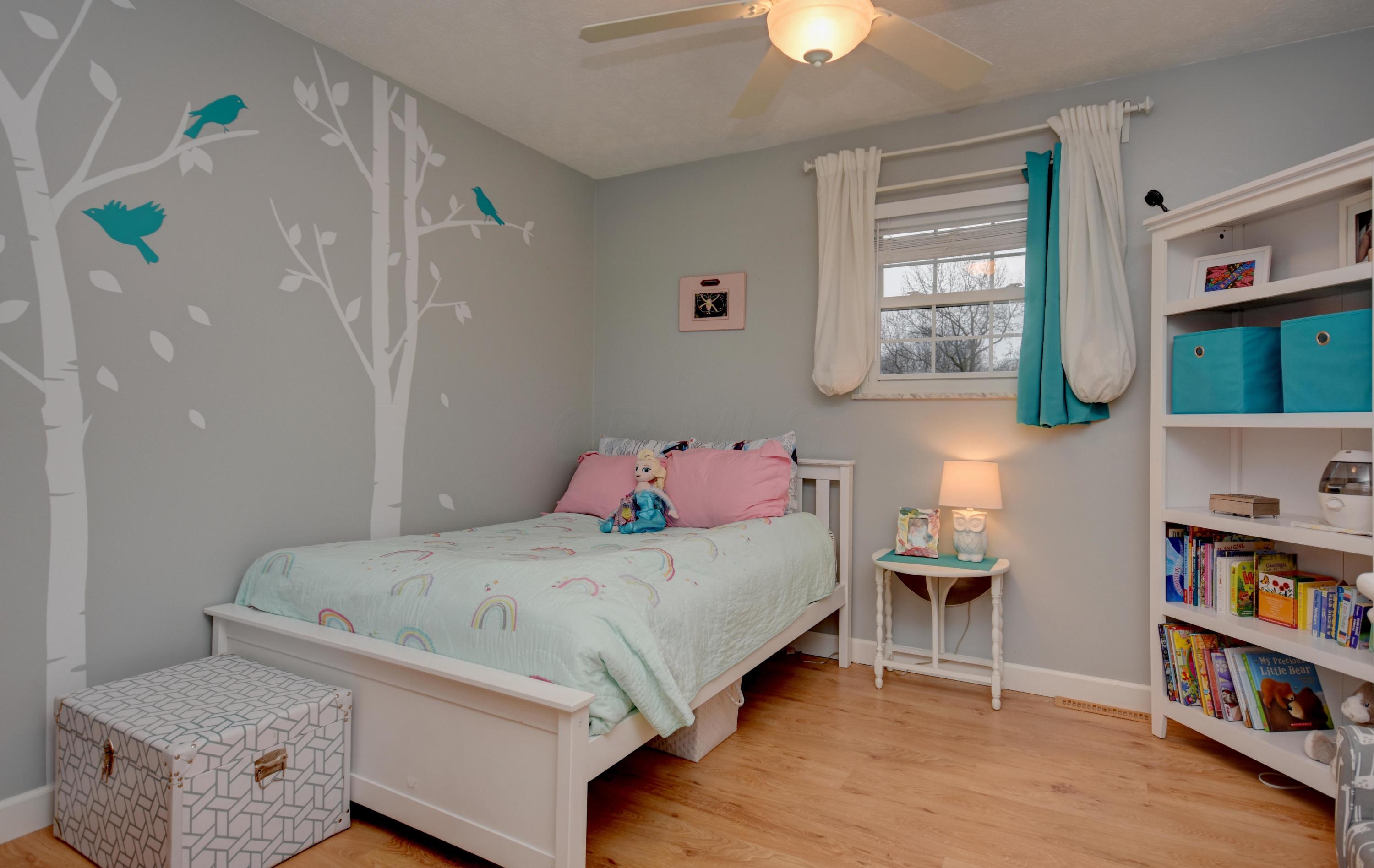 1371 Spindler Road Columbus, OH 43228 - Photo 22 of 32 Gallery Image 22