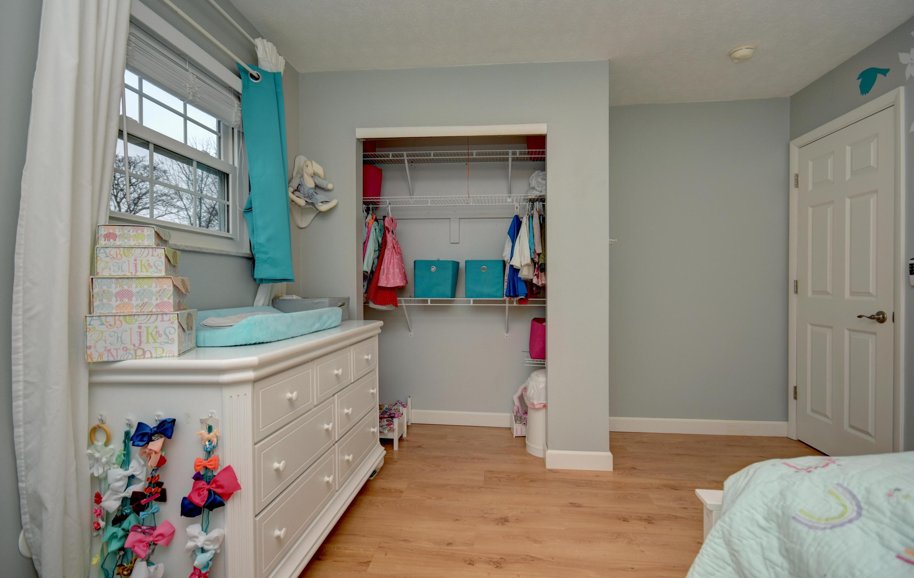 1371 Spindler Road Columbus, OH 43228 - Photo 23 of 32 Gallery Image 23
