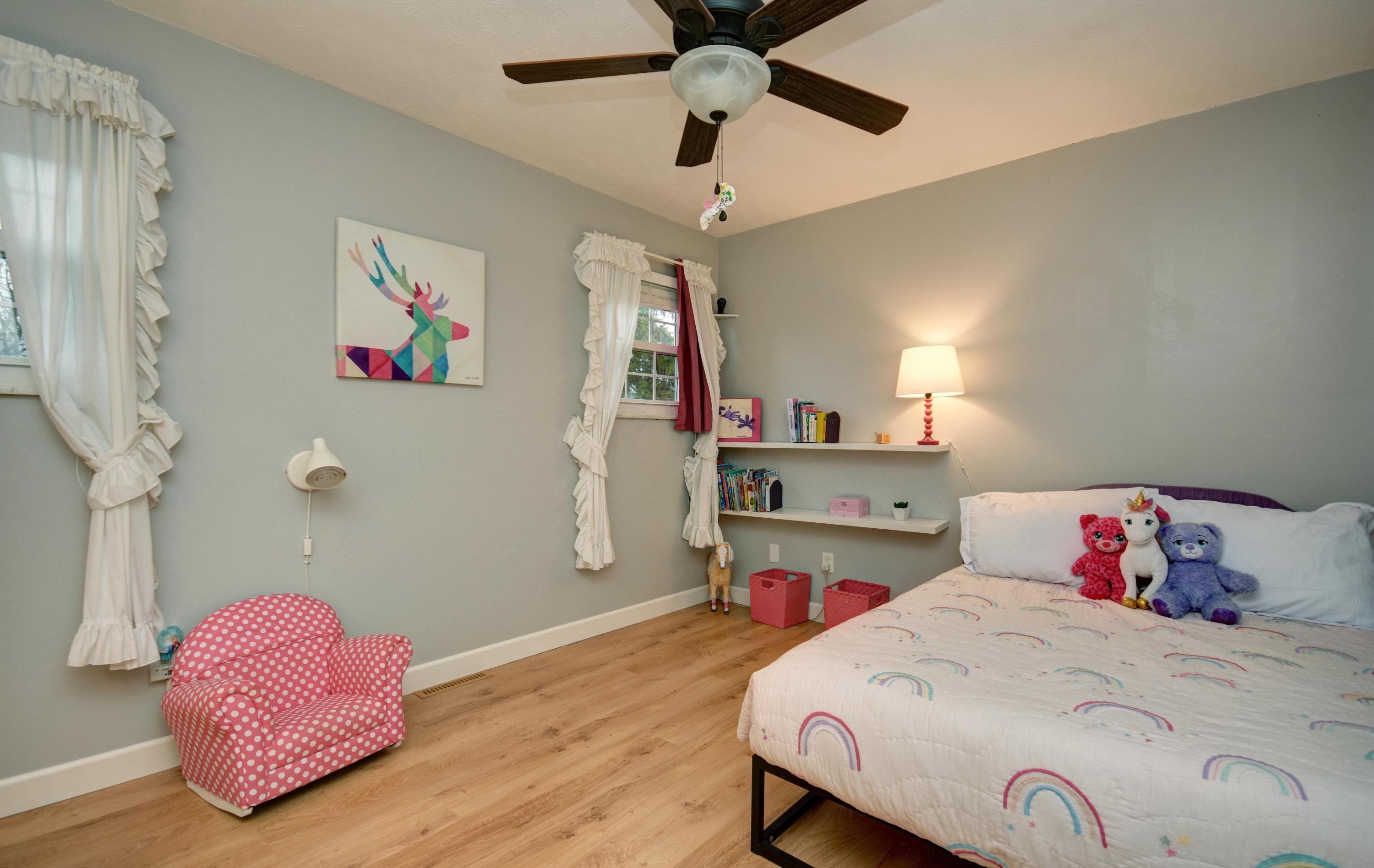1371 Spindler Road Columbus, OH 43228 - Photo 24 of 32 Gallery Image 24