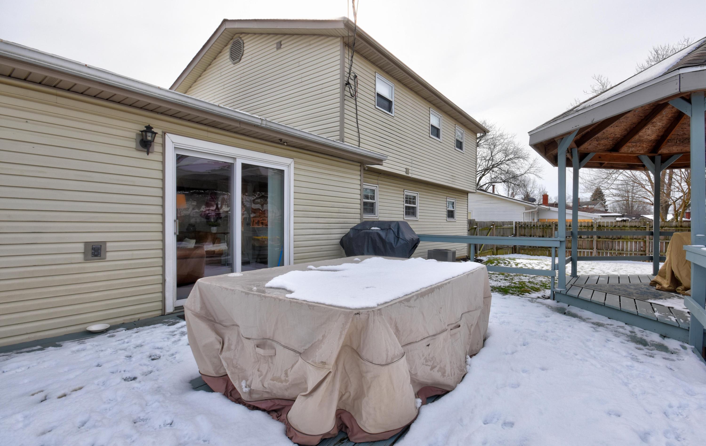 1371 Spindler Road Columbus, OH 43228 - Photo 28 of 32 Gallery Image 28