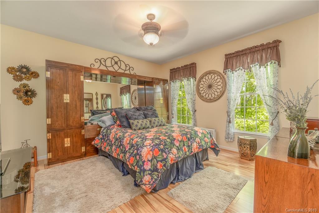 132 Eagles Ridge Road Sylva, NC 28779 - Photo 11 of 18 Gallery Image 11