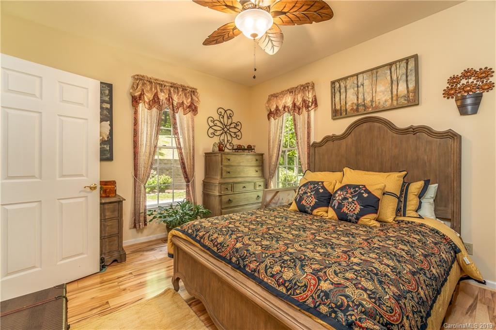 132 Eagles Ridge Road Sylva, NC 28779 - Photo 12 of 18 Gallery Image 12