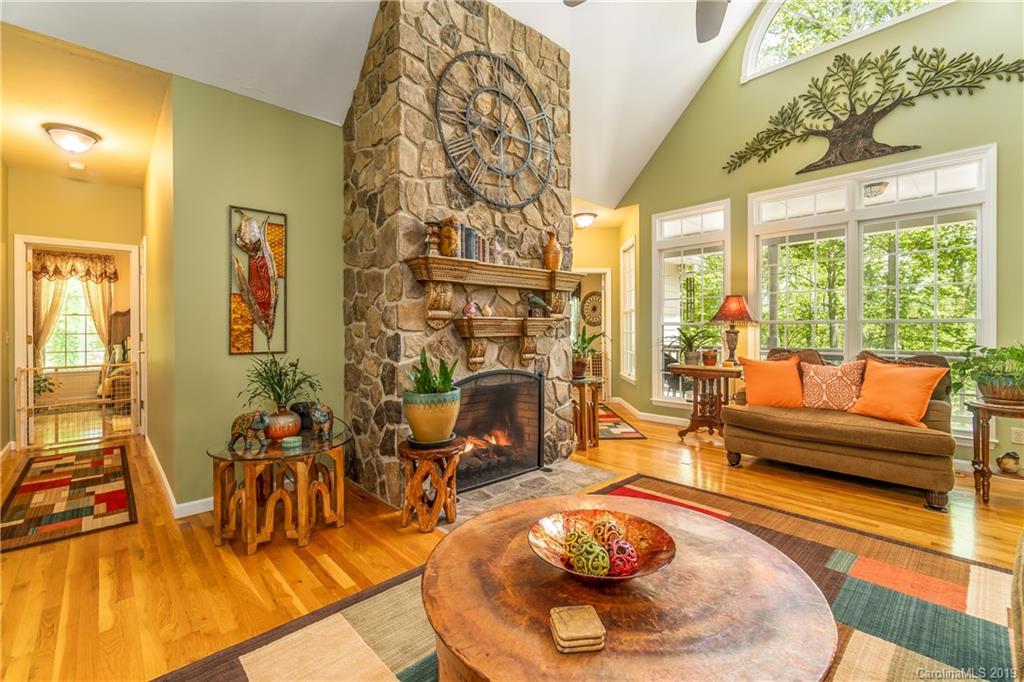 132 Eagles Ridge Road Sylva, NC 28779 - Photo 4 of 18 Gallery Image 4