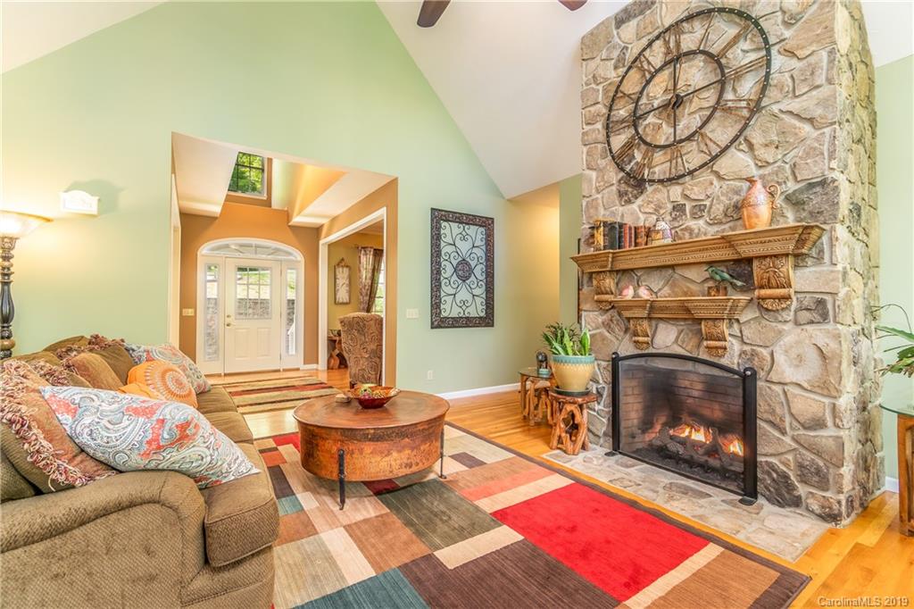 132 Eagles Ridge Road Sylva, NC 28779 - Photo 5 of 18 Gallery Image 5