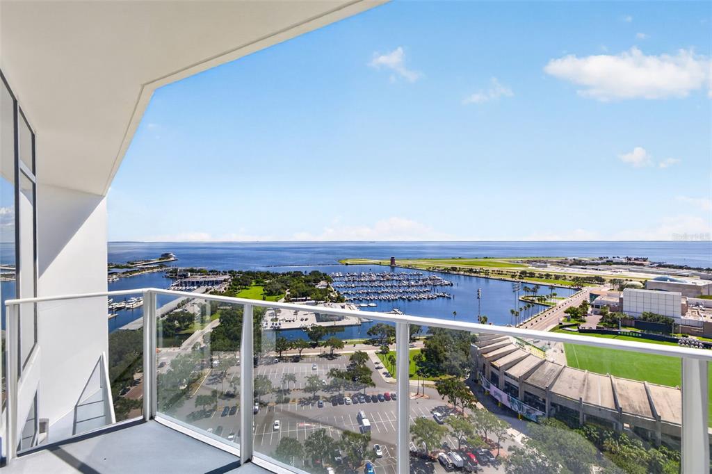 175 1st Street South, Unit 2107 St. Petersburg, FL 33701 - Photo 34 of 52 Gallery Image 34