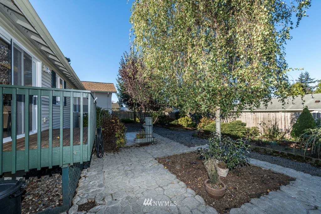 2808 West 2nd Street Anacortes, WA 98221 - Photo 14 of 20