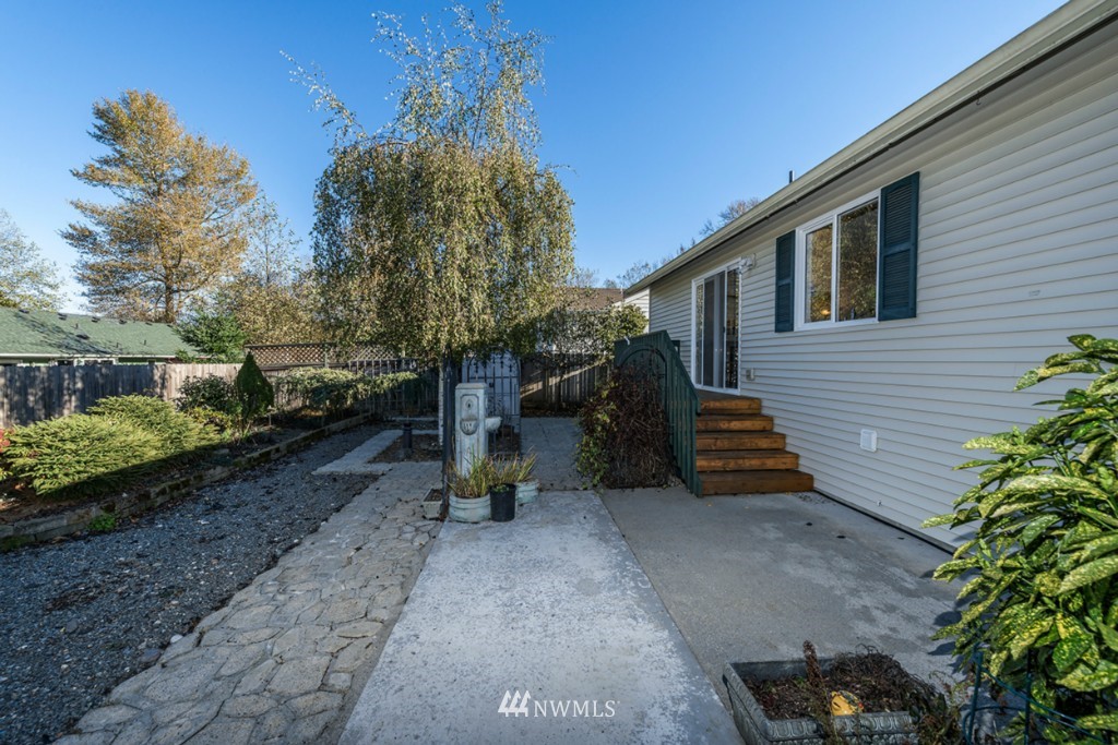 2808 West 2nd Street Anacortes, WA 98221 - Photo 16 of 20