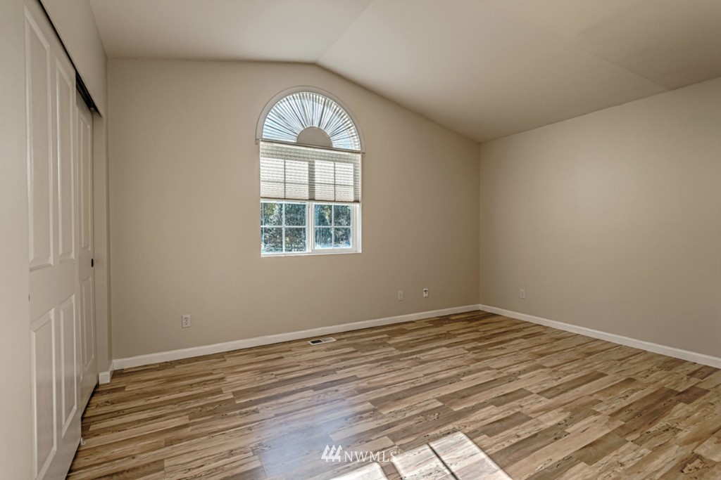 2808 West 2nd Street Anacortes, WA 98221 - Photo 9 of 20