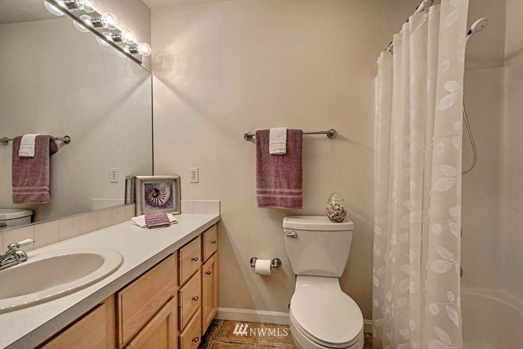 2808 West 2nd Street Anacortes, WA 98221 - Photo 10 of 20